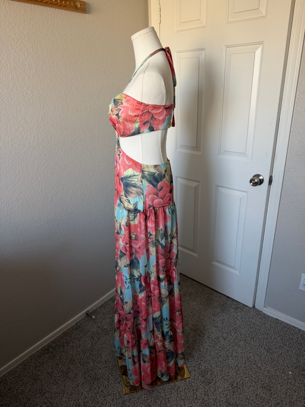 Blithe Los Angeles Coral & Aqua Tropical Maxi Dress - Picture 4 of 6
